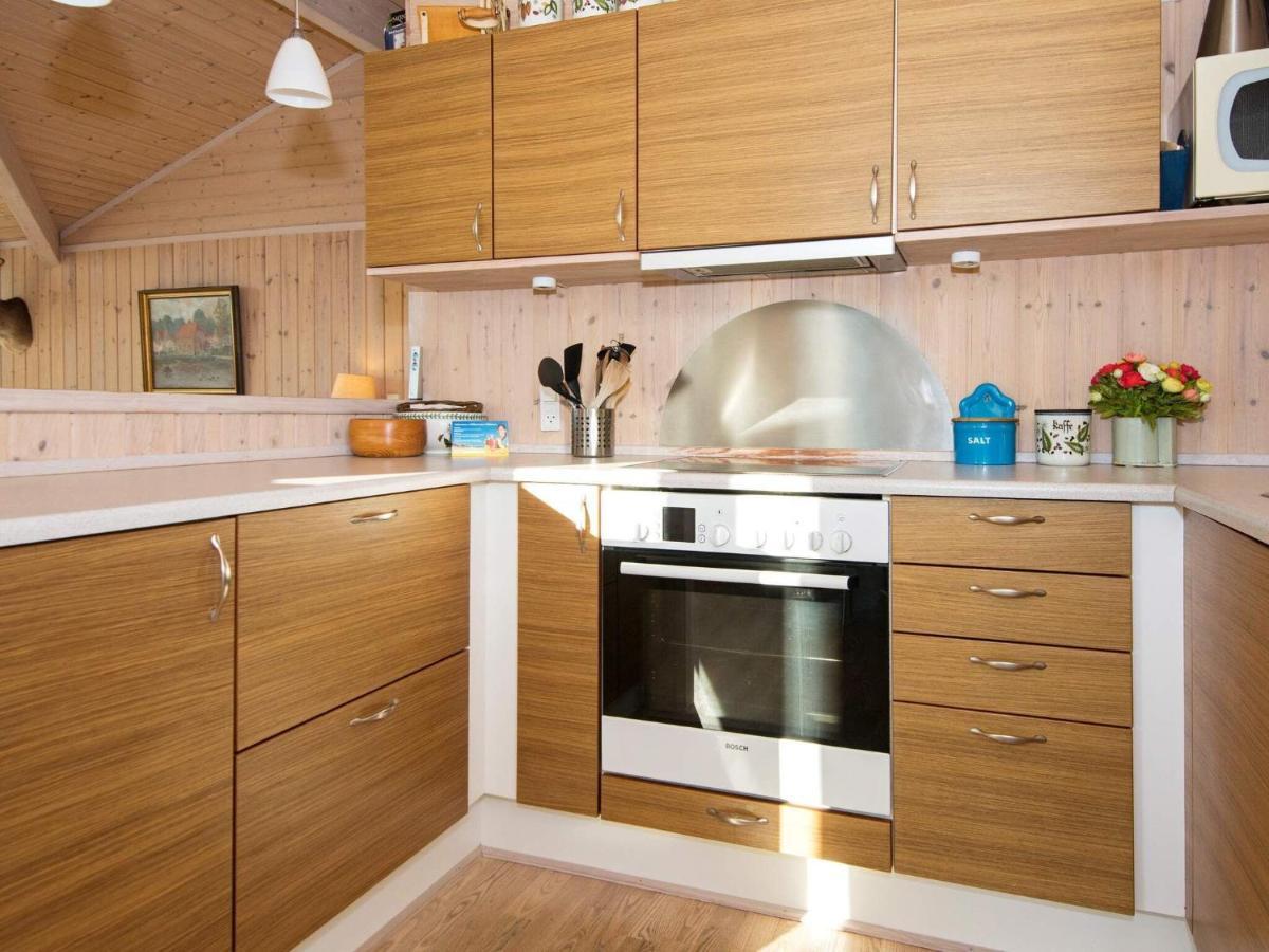 6 Person Holiday Home In Knebel Ørby Esterno foto