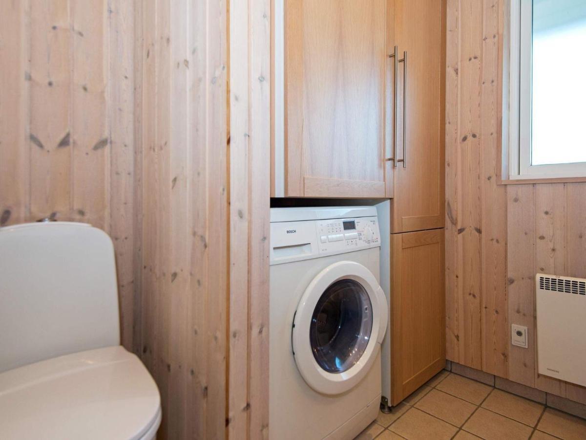 6 Person Holiday Home In Knebel Ørby Esterno foto